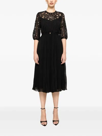 Nissa Round-neck Pleated Midi Dress In Black