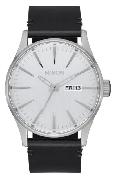 Nixon Men's Sentry Watch In Matte Black/gold