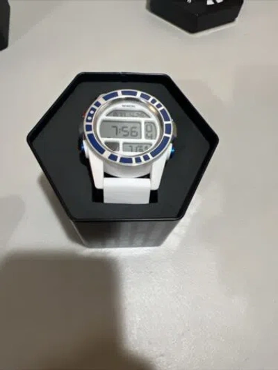 Pre-owned Nixon Watch Star Wars R2-d2 The Unit Watch Rare With Metal Tin