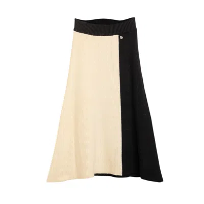 Niza Women's Black / White Bicolor Knitted Skirt White-black In Black/white