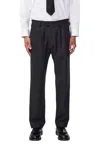 Nn07 Fritz Pleated Trouser In Dark Grey In Grey