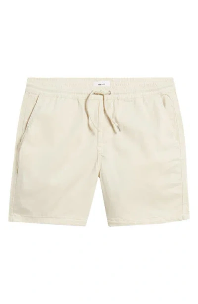 Nn07 Gregor Shorts In Neutral