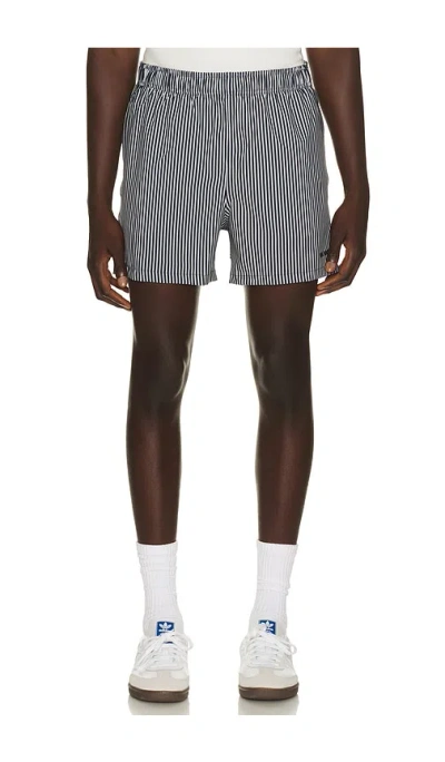 Nn07 Holiday Shorts In Navy Stripe