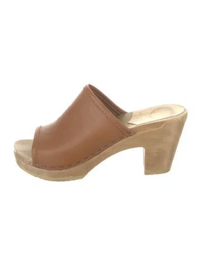 Pre-owned No. 6 Store Leather Slides In Neutral