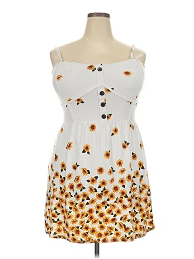 Pre-owned No Boundaries Casual Dress In White