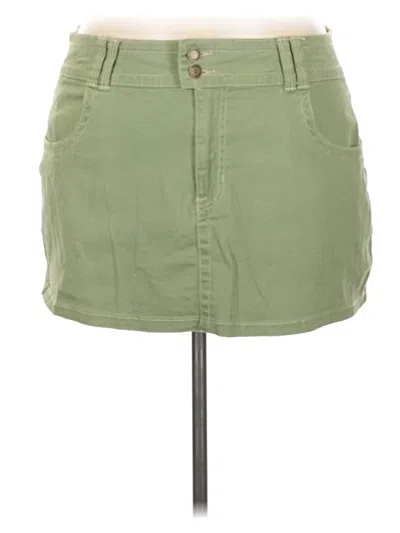 Pre-owned No Boundaries Casual Skirt In Green