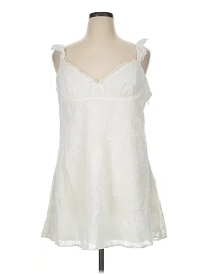 Pre-owned No Boundaries Cocktail Dress In White