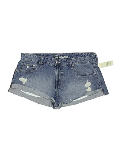 No Boundaries Denim Shorts In Blue