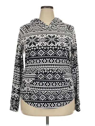 Pre-owned No Boundaries Pullover Sweater In Black