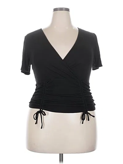 Pre-owned No Boundaries Short Sleeve Top Black Plunge Neckline Tops
