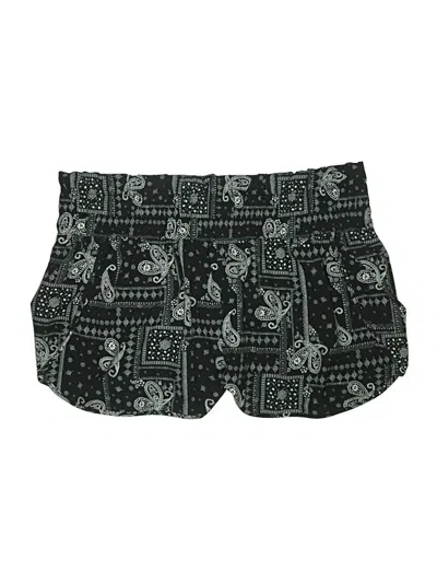 Pre-owned No Boundaries Shorts In Green