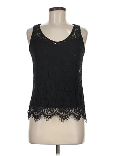 Pre-owned No Boundaries Sleeveless Top Black Halter Neckline Tops