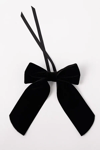 No Reservations Velvet Napkin Bow In Black At Urban Outfitters