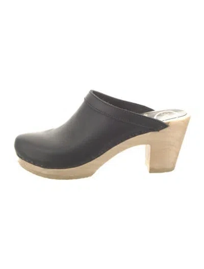 Pre-owned No.6 Leather Mules In Black