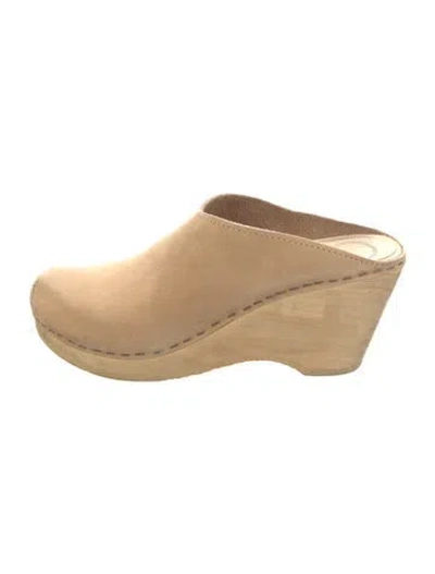 Pre-owned No.6 Suede Mules In Neutrals