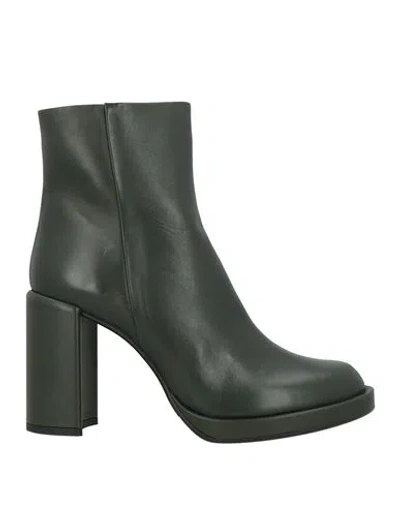 Noa A. Woman Ankle Boots Military Green Size 11 Leather