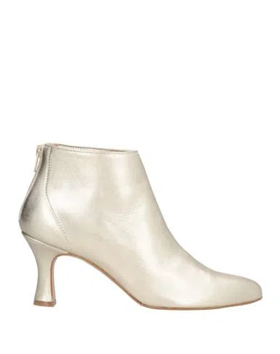Noa A. Woman Ankle Boots Platinum Size 8 Leather In Multi