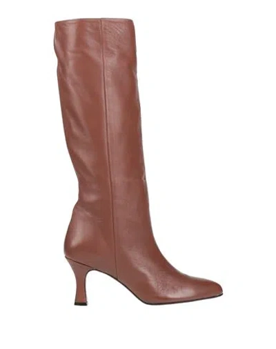 Noa A. Woman Boot Tan Size 10 Leather