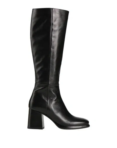 Noa A. Woman Knee Boots Black Size 9 Soft Leather