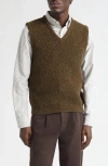 Noah Donegal Wool Sweater Vest In Green