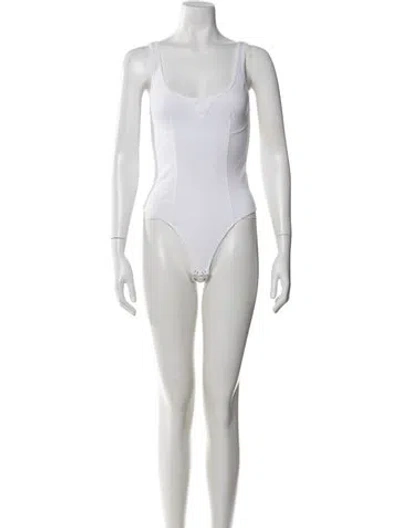 Pre-owned Noam Scoop Neck Sleeveless Bodysuit In White