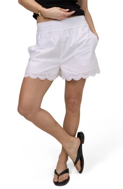 Nobody's Child Bonnie Cutwork Scallop Cotton Shorts In White