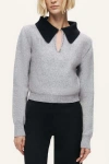Nocturne Contrast Collar Keyhole Knit Sweater In Gray