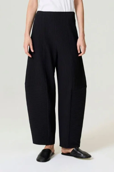 Nocturne Cord Detailed Pants In Black