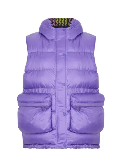 Nocturne Hooded Puffer Vest In Purple