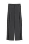 Nocturne Women's Black Belt Detailed Pants In Black
