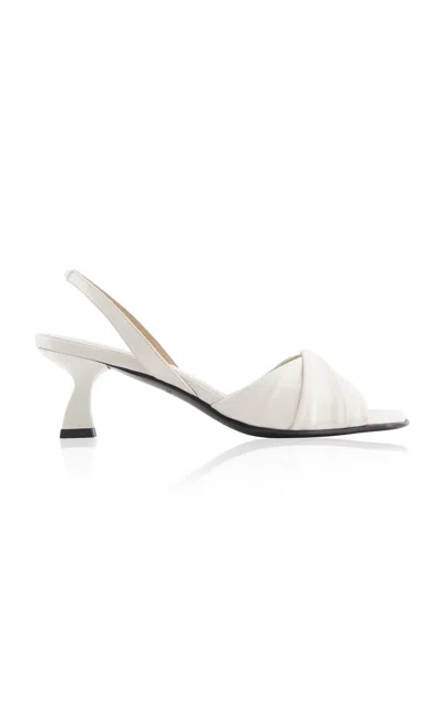 Nodaleto Dona Soft Pleats Sandal In Neutral