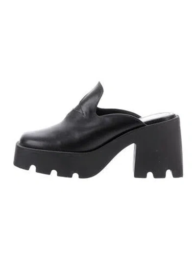 Pre-owned Nodaleto Leather Mules In Black