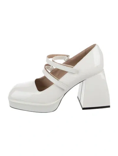 Pre-owned Nodaleto Patent Leather Pumps In White