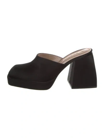 Pre-owned Nodaleto Satin Mules In Black