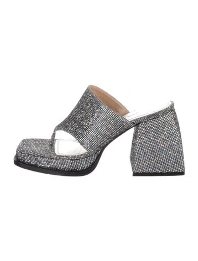 Pre-owned Nodaleto Sequins Slides