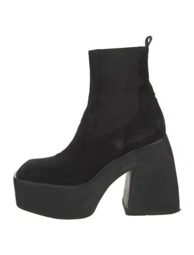 Pre-owned Nodaleto Suede Chelsea Boots In Black