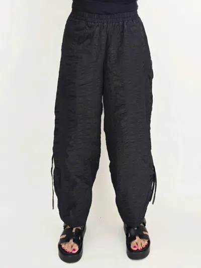 Noen Crinkle Flow Straight Leg Pants In Black