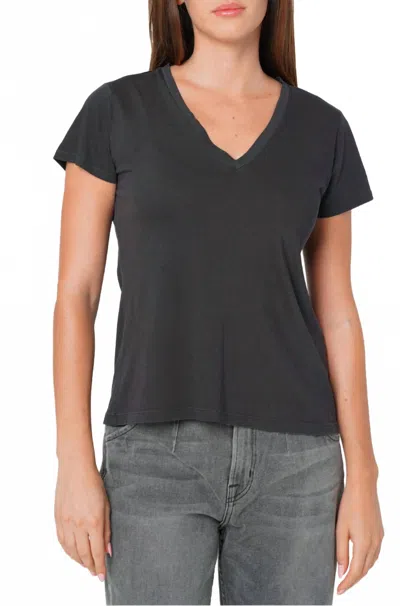 Noend Supima Cotton V Neck Tee In Vintage Black