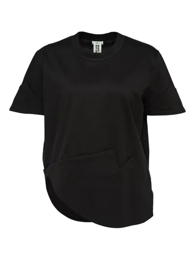 Noir Kei Ninomiya Assymetric-hem T-shirt In Black