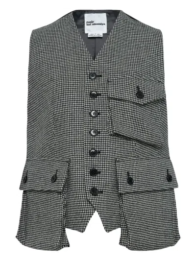Noir Kei Ninomiya X Comme Des Garçons Houndstooth Vest In Gray
