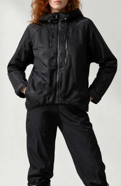 Noize Audrina Water Resistant Hooded Jacket In Black