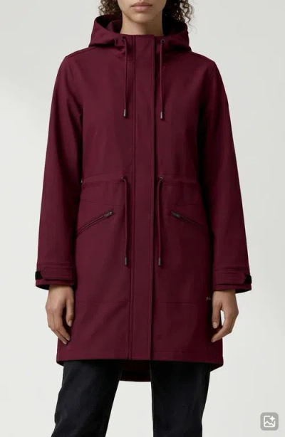 Noize Sibil Hooded Water Repellent Jacket In Red