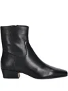 Nokwol Square-toe Boots In Black