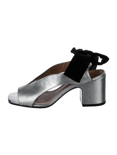 Pre-owned Nomasei Leather Sandals In Silver
