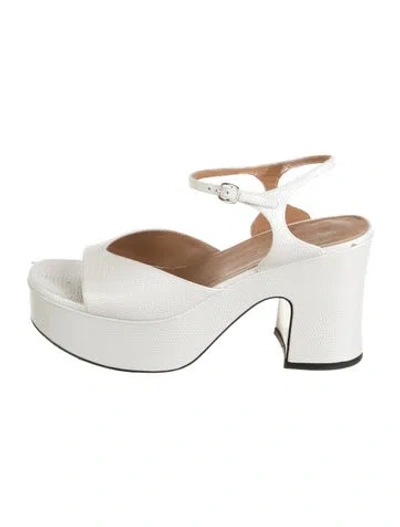 Pre-owned Nomasei Leather Sandals In White