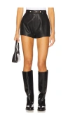 Nonchalant Label Arden Short In Black