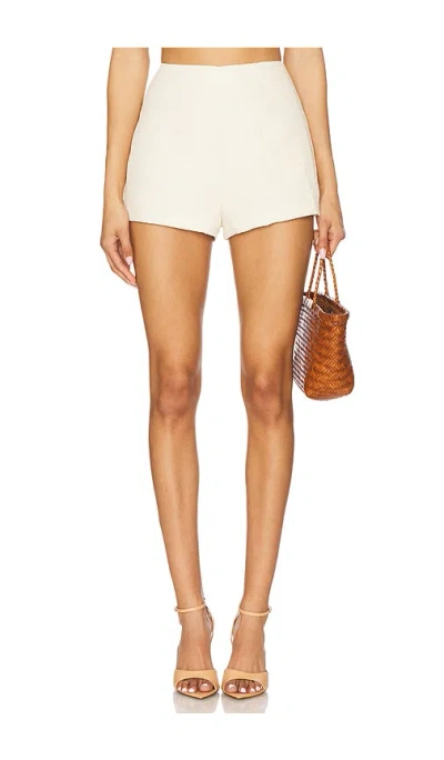 Nonchalant Label Aya Short In Cream
