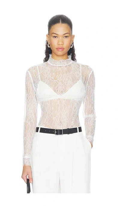 Nonchalant Label Mary Lace Top In White
