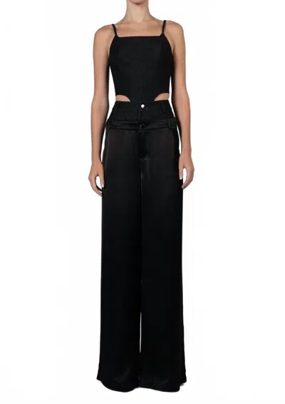 Nonchalantlabel Hunter Crop Top In Black