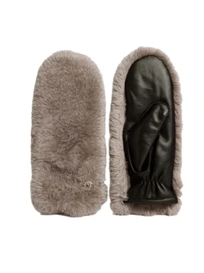 Nooki Design Women's Neutrals Betsy Mittens - Mink In Black